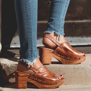 Bed Stu Marie Tan DD clog sandals size 6 NWOT